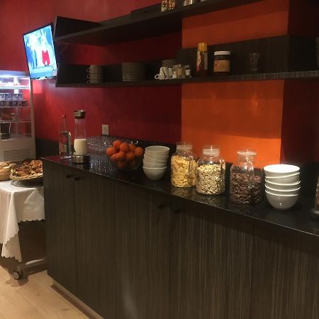 Le Grand Hotel Maubeuge Ngoại thất bức ảnh