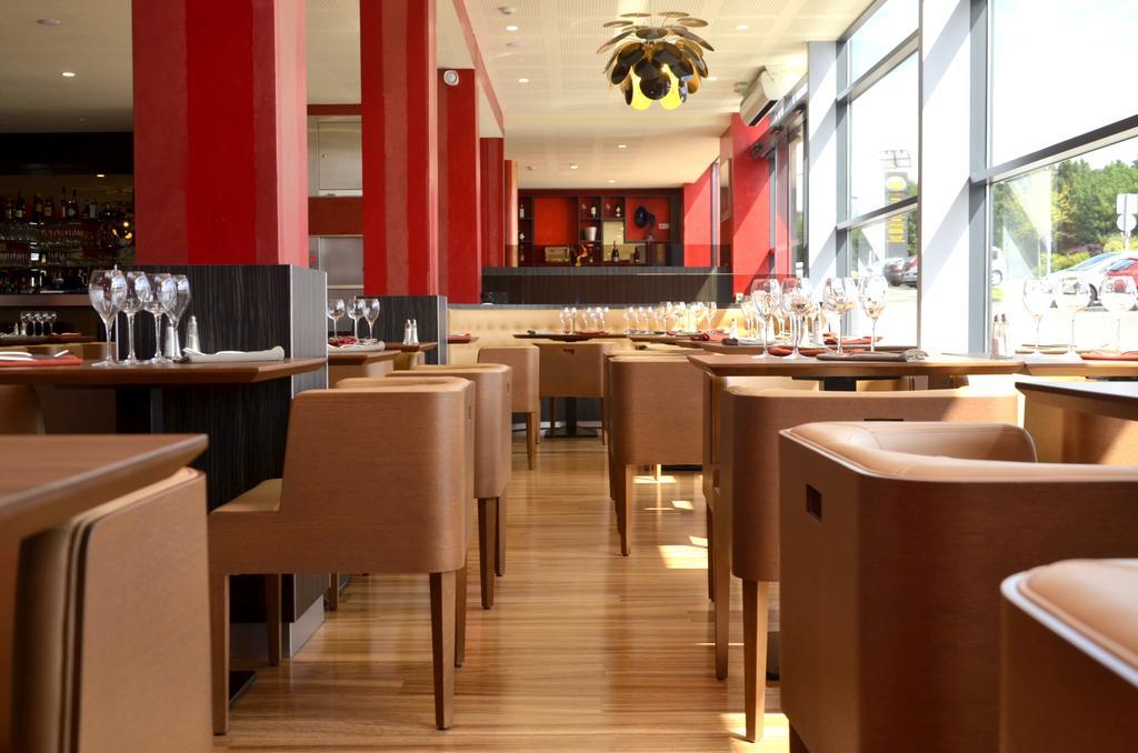 Le Grand Hotel Maubeuge Ngoại thất bức ảnh