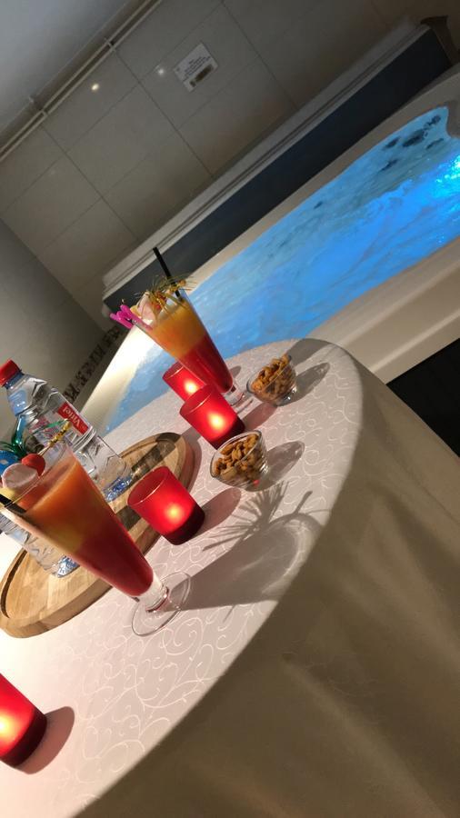 Le Grand Hotel Maubeuge Ngoại thất bức ảnh